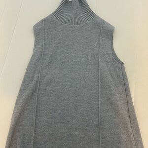 Zara Gray Turtleneck Sleeveless Sweater
